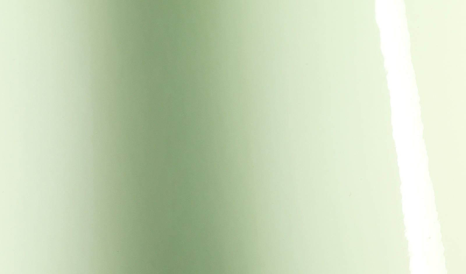 GLOSS LIGHT PISTACHIO