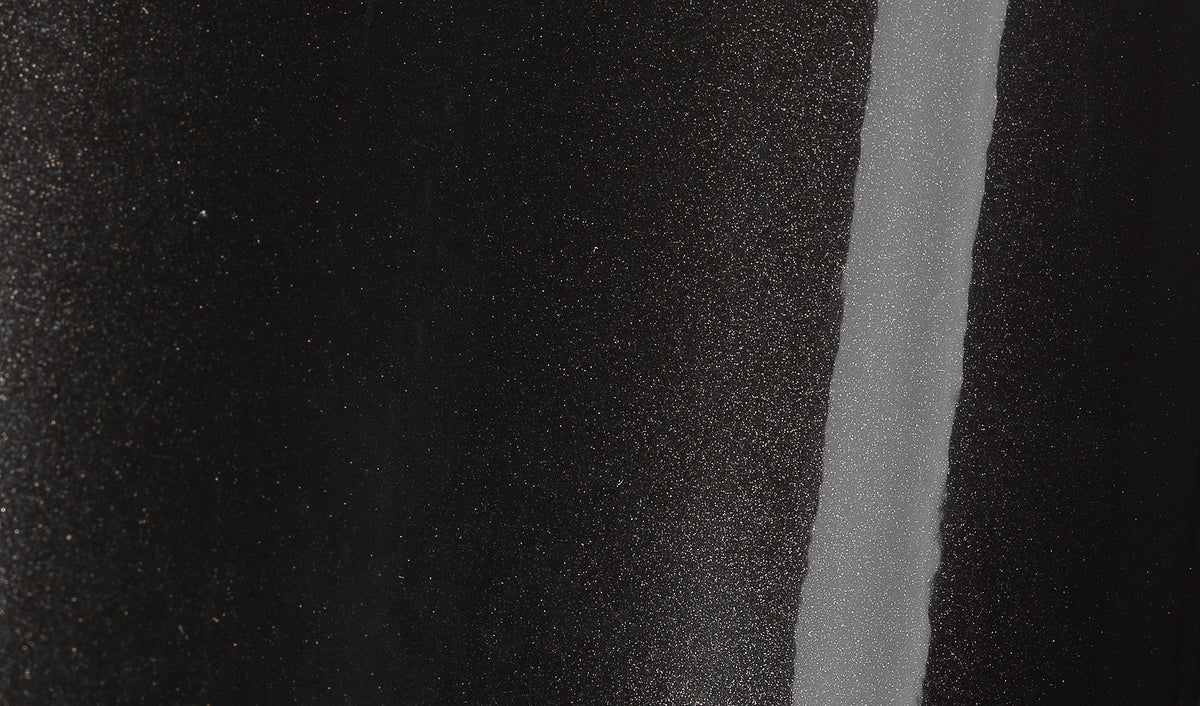 GLOSS METALLIC BLACK