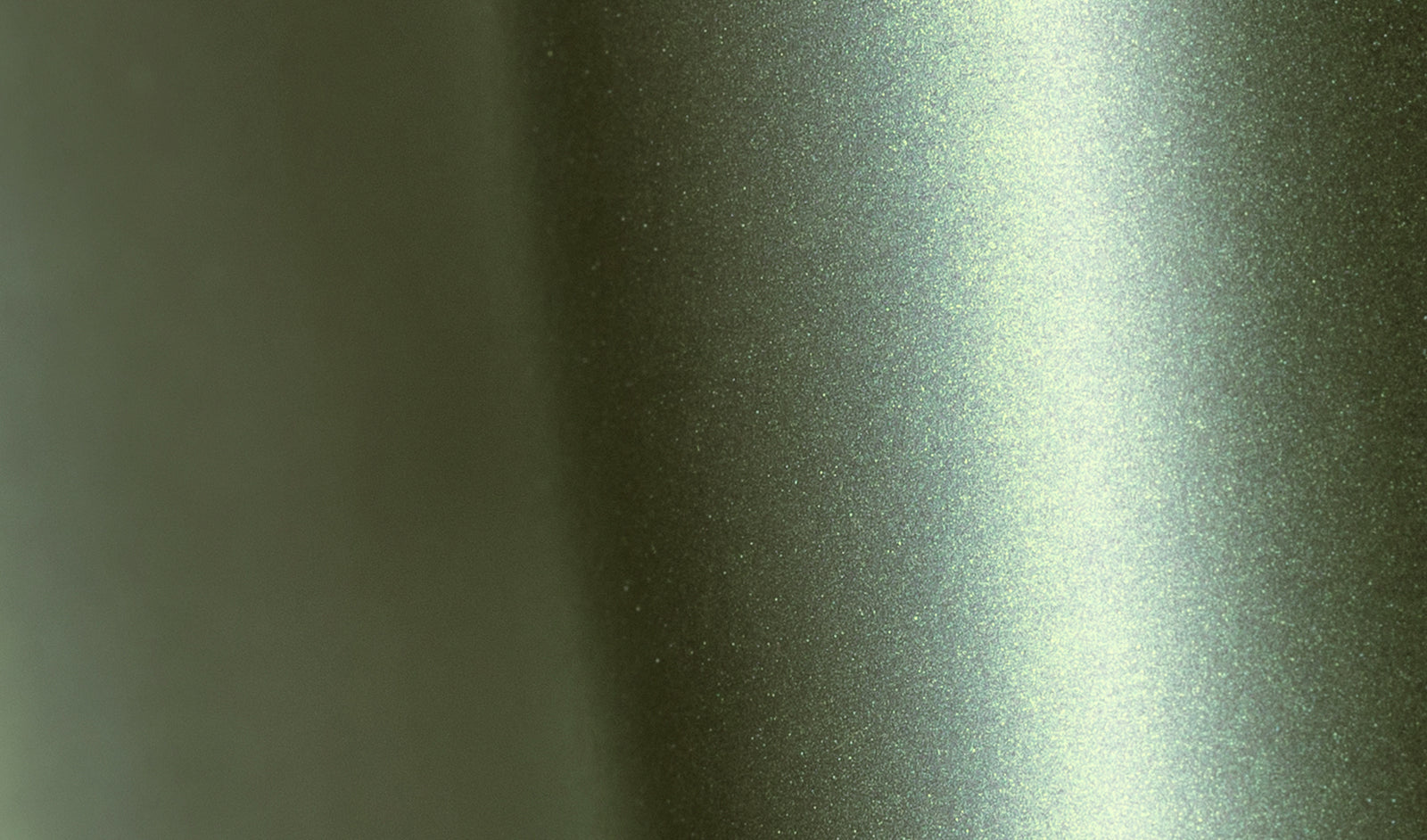MATTE METALLIC MOSS GREEN